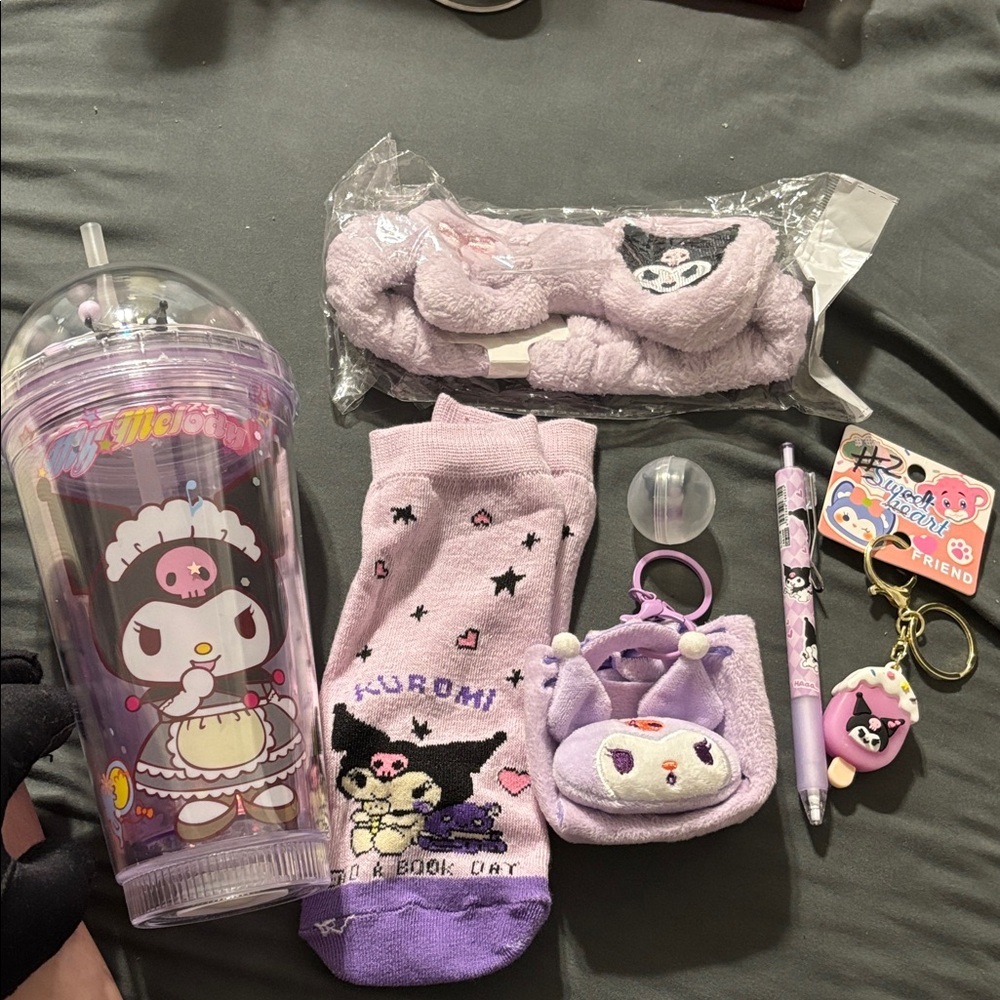 Kuromi Bundle - cup lights up ALL NEW